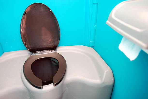 Best Portable restroom trailer rental  in Cedar Rapids, IA